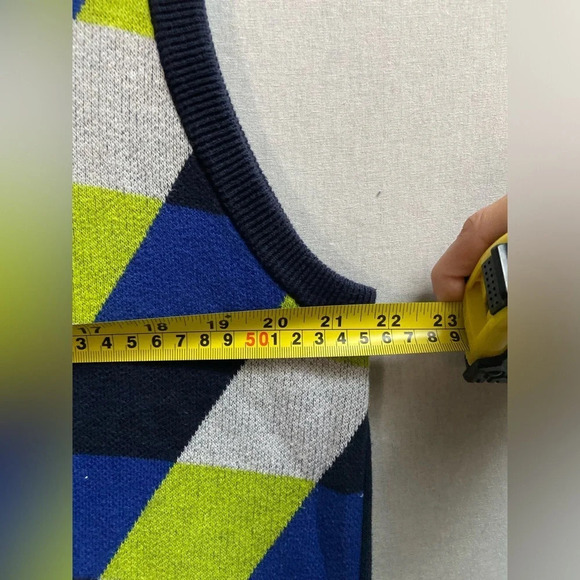 Adidas graphic knit sweater vest Sz L - Picture 5 of 6